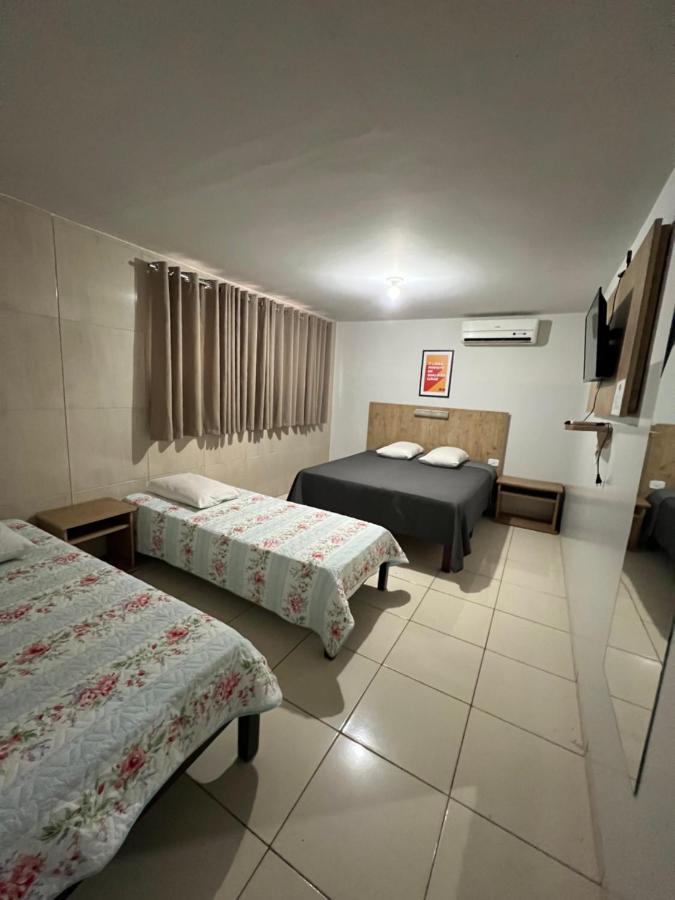 Hotel Castro Itumbiara Bagian luar foto